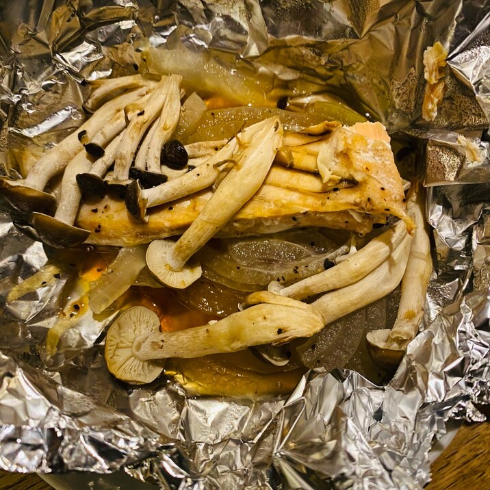 鮭とぶなしめじのホイル焼き レシピ 作り方 By Kimuキッチン O 楽天レシピ 鮭とぶなしめじのホイル焼き レシピ 作り方 By Kimuキッチン O 楽天レシピ